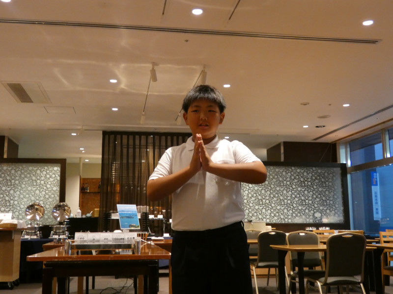 夕食５