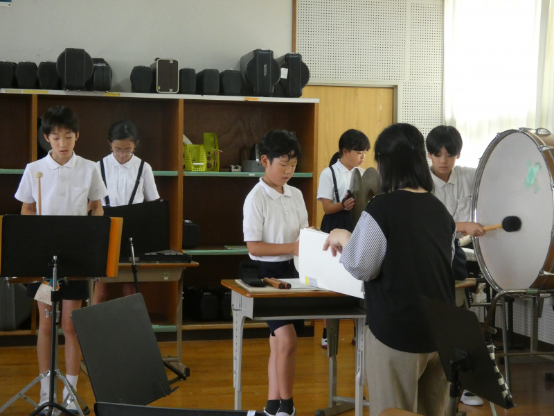 7